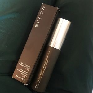 Becca Ultimate coverage foundation